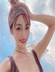 鲁邦的女儿2021