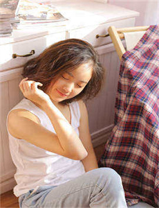 精产国品一二三产品区别在线-新人美女主播夏娃