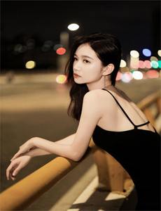 猛烈顶弄H禁欲教官H-女邻居2